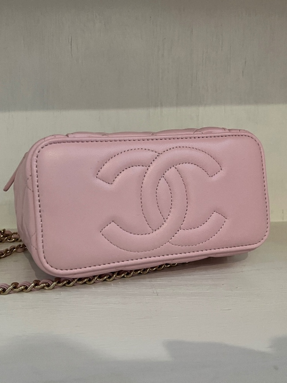 Chanel Top Handle Vanity // 25P Collection - Picture 6 of 6